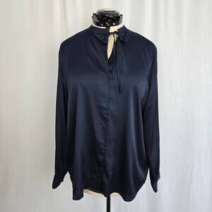 Chico's Silky Blouse Women's 16 - 18 Dark Blue Notched V-Neck with Tie EUC